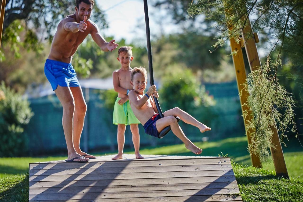 Mediterraneo Camping Village Каваллино Экстерьер фото
