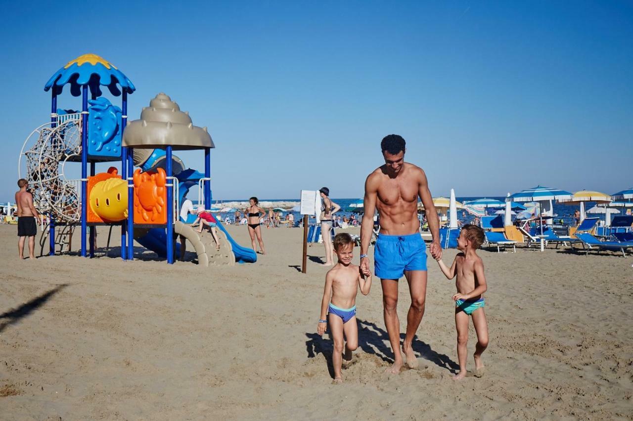 Mediterraneo Camping Village Каваллино Экстерьер фото