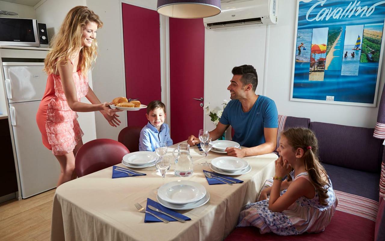 Mediterraneo Camping Village Каваллино Экстерьер фото